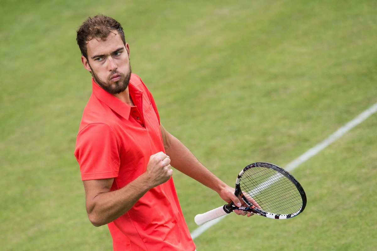 Janowicz w drugiej rundzie turnieju ATP w Halle