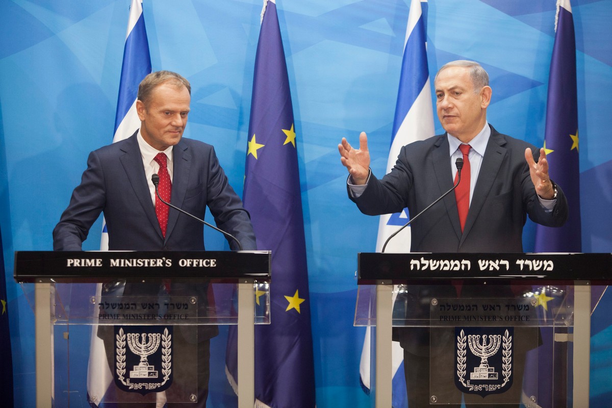 Donald Tusk i Benjamin Netanjahu