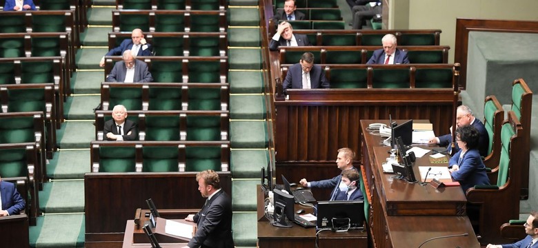 Mocny wpis polityka Porozumienia o wyborach: Poseł, który zaryzykuje życie choćby jednego Polaka…