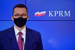 Opozycja chwali premiera Morawieckiego. "Wreszcie racjonalne decyzje"