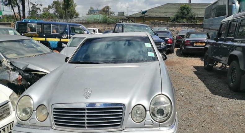 Miguna Miguna's vehicle seized by five heavily-armed men ahead of his much awaited return