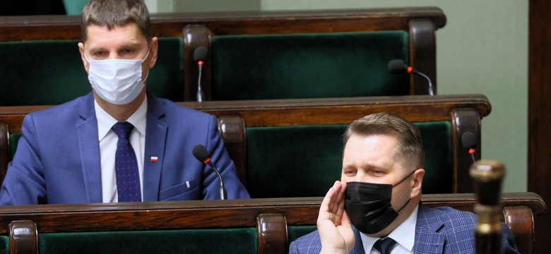 "Lex Czarnek". Piontkowski: Nie widzę nic złego w zapisach ustawy