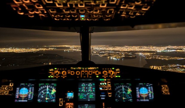 Pilot kabina nebo