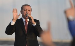 Konflikt turecko-kurdyjski. Erdogan: Użyjemy czołgów i wojsk lądowych tak szybko, jak to możliwe