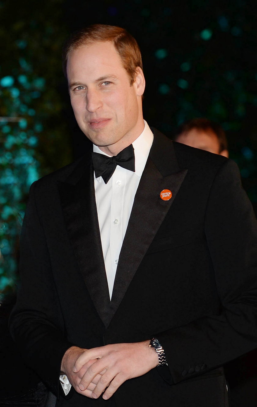 Książę William na Winter Whites Gala w palacu Kensington w Londynie