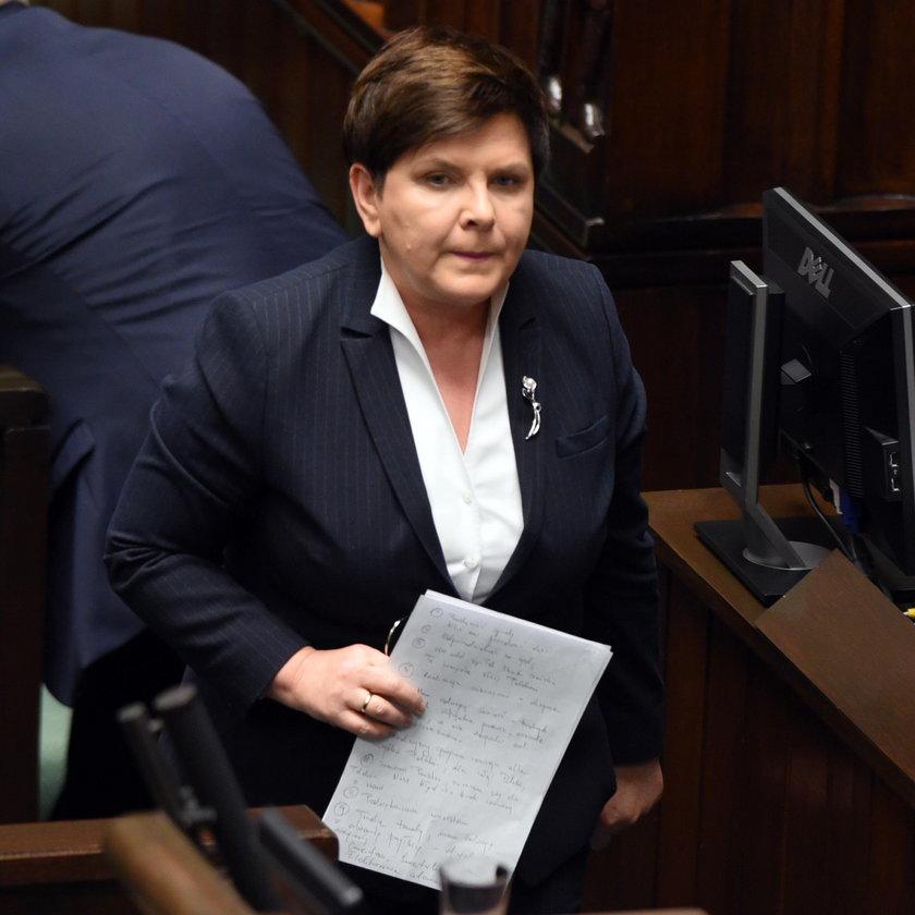 Szydło jednak na prezydenta Warszawy