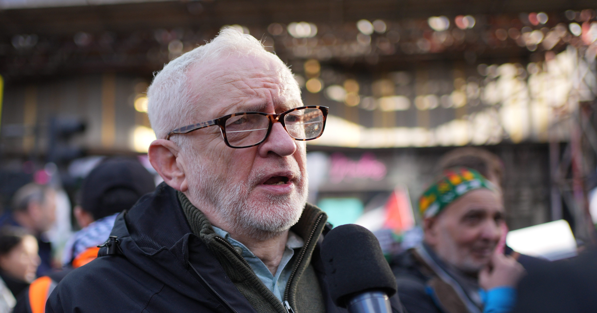 Corbyn-at-new-party-launch-Starmer-could-resign-as-Labour-faces-amazing-fall-from-grace-