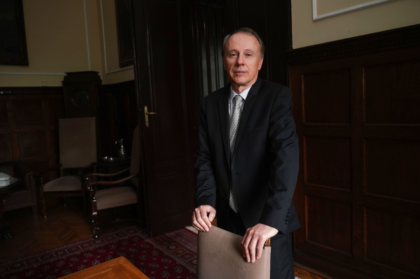 Ove godine će srednju školu u Srbiji završiti oko 60.00 učenika