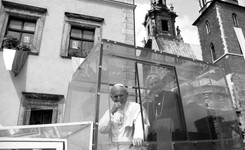 Kardynał Dziwisz o Macharskim: Kontynuował dzieło swego poprzednika, Karola Wojtyły