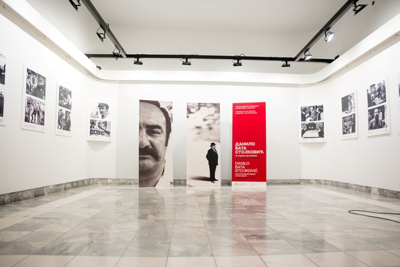 NEZABORAVNI BATA STOJKOVIĆ: Izložba u Somboru otkriva filmske tajne legendarnog "vlasnika glume"