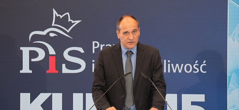 Kukiz uderza w Radosława Sikorskiego. "Jest durniem albo sprzedajną szmatą"
