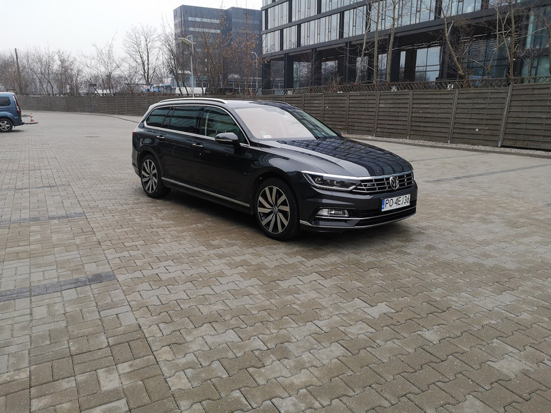 Volkswagen Passat 2.0 TDI kontra Touran 2.0 TDI