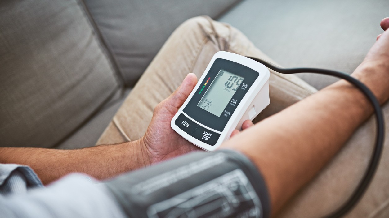 Meriate si tlak na zlej ruke?