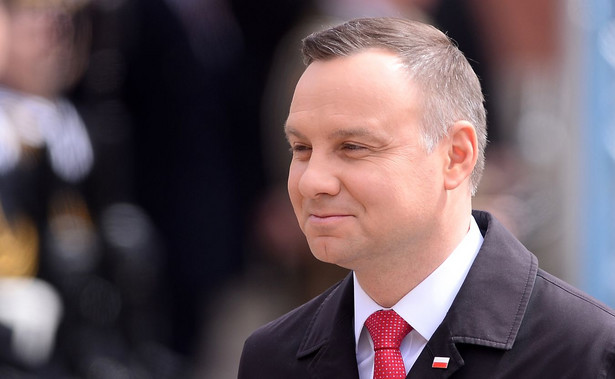 Przypomniał, że Andrzej Duda spotkał się wcześniej z ministrem energii Krzysztofem Tchórzewskim.