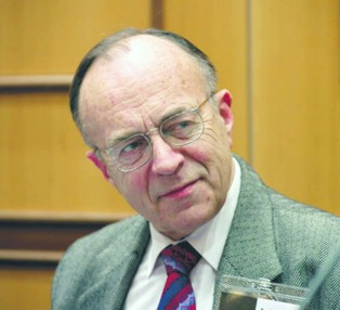 Andrzej Strupczewski, profesor od atomówek