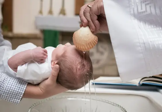 Wyszłam za mąż za ateistę. Kłócimy się o chrzest dzieci [LIST]