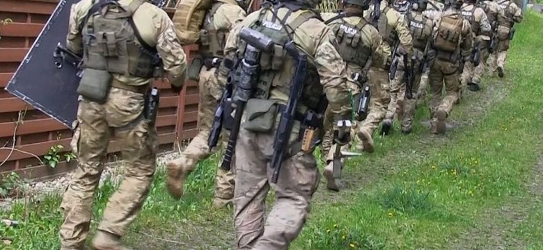 Fałszywe e-maile z groźbami. Uwaga na oszustów podszywających się pod CBŚP