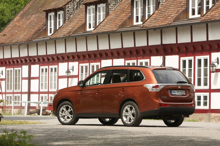 Mitsubishi outlander