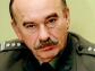 Ruman: Będzie dochodziło do rozbieżnych decyzji kadrowych dowódców