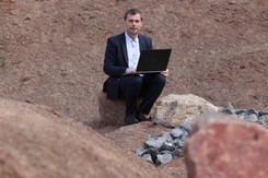 Pali się, podkręć basy [Eureka! DGP]