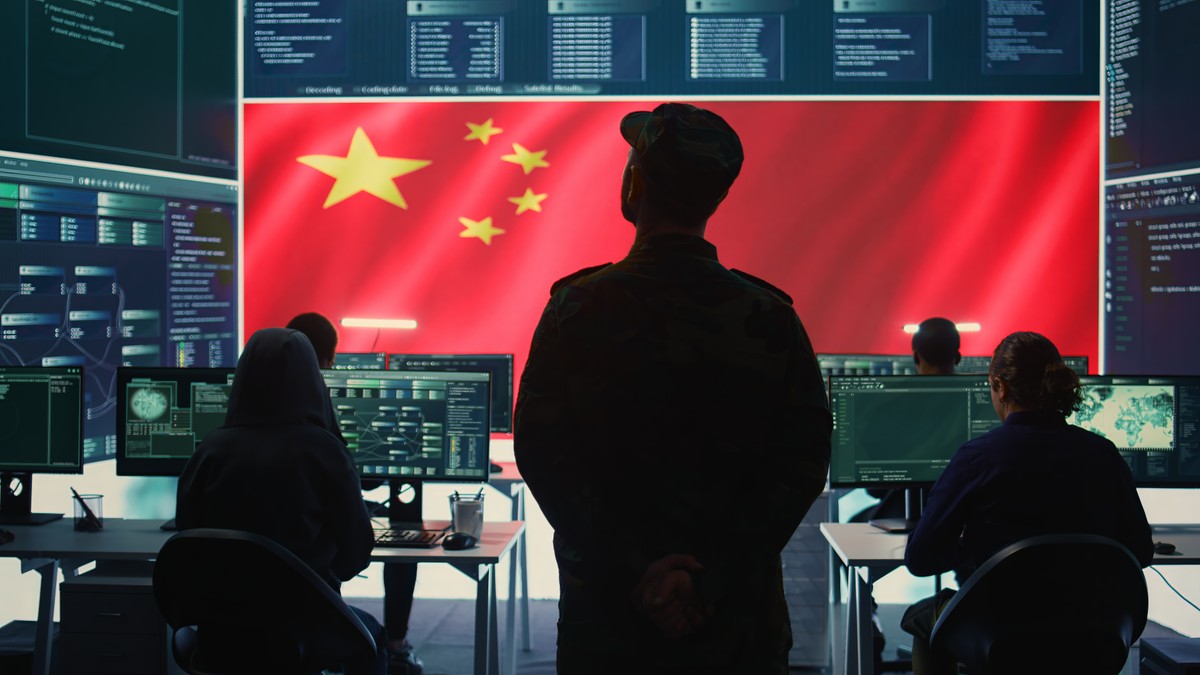 Chinese,Military,Personnel,In,A,High,Tech,Government,Hacking,Room