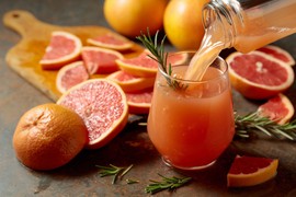 Ovo ZDRAVO VOĆE KRIJE RIZIK za koji mnogi ne znaju! Može da promeni delovanje lekova i da izazove opasne nuspojave