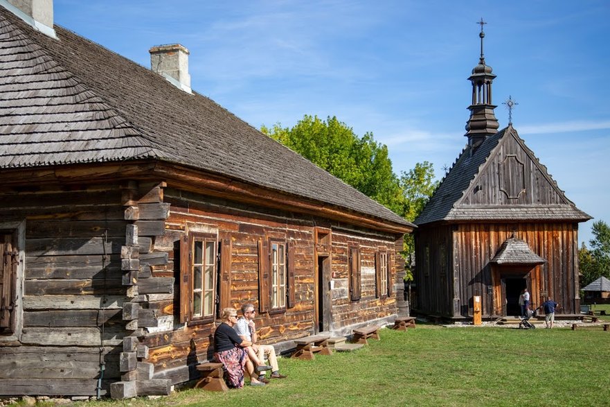 Skansen Wsi Kieleckiej w Tokarni