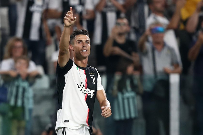 Wyróżniono 15 atakujących. „Lewy” jest jedynym Polakiem na liście, a poza nim w gronie nominowanych znaleźli się m.in. Cristiano Ronaldo z Juventusu