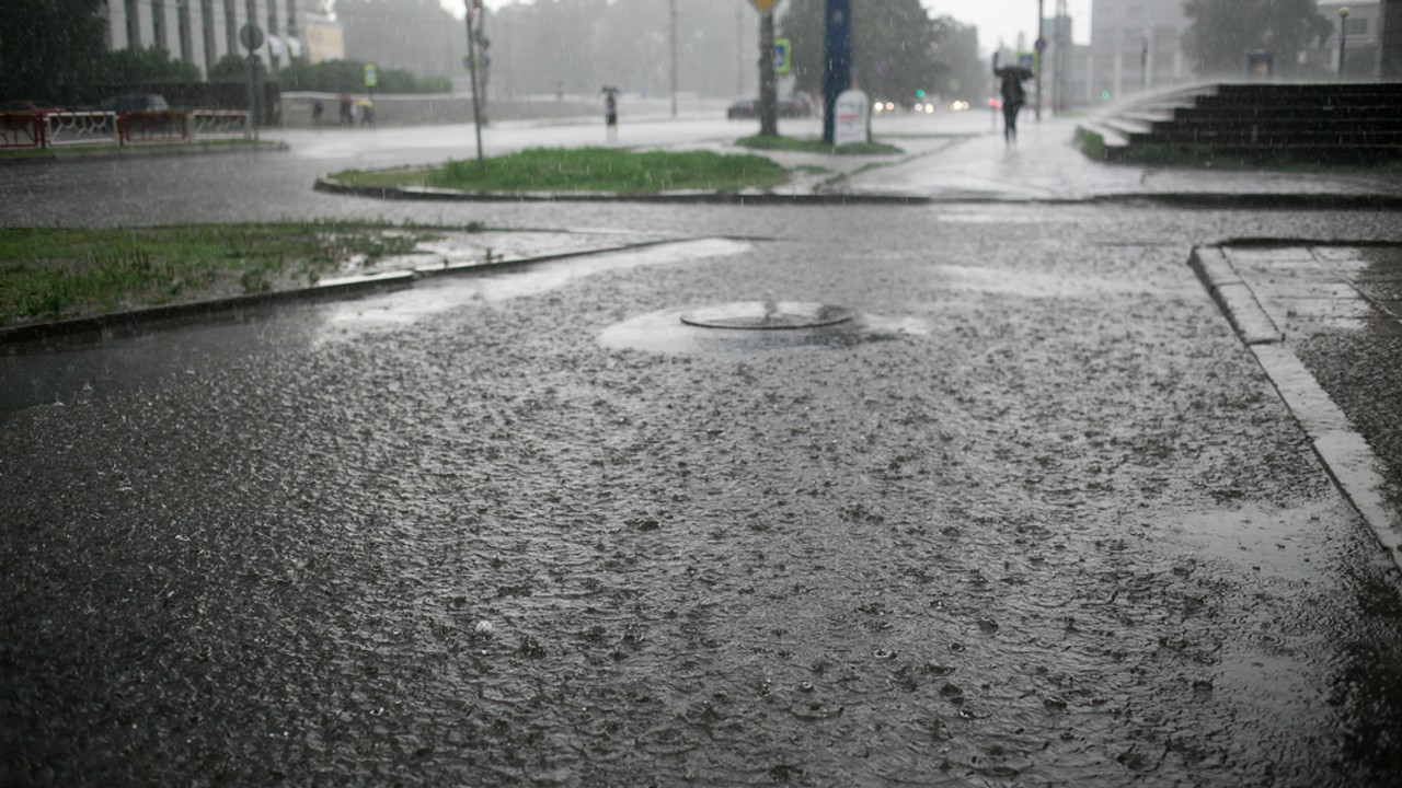 Nowy alert przed ulewami. Ostrzeżenie dla kolejnych województw