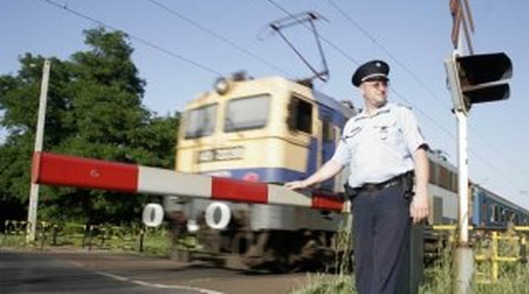Hős zsaru állította meg a vonatot