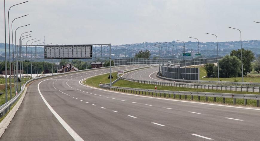 Dotychczasowe koncepcje są nie do przyjęcia - twierdzą samorządowcy i przedstawiają dwa nowe warianty przebiegu zakopianki 