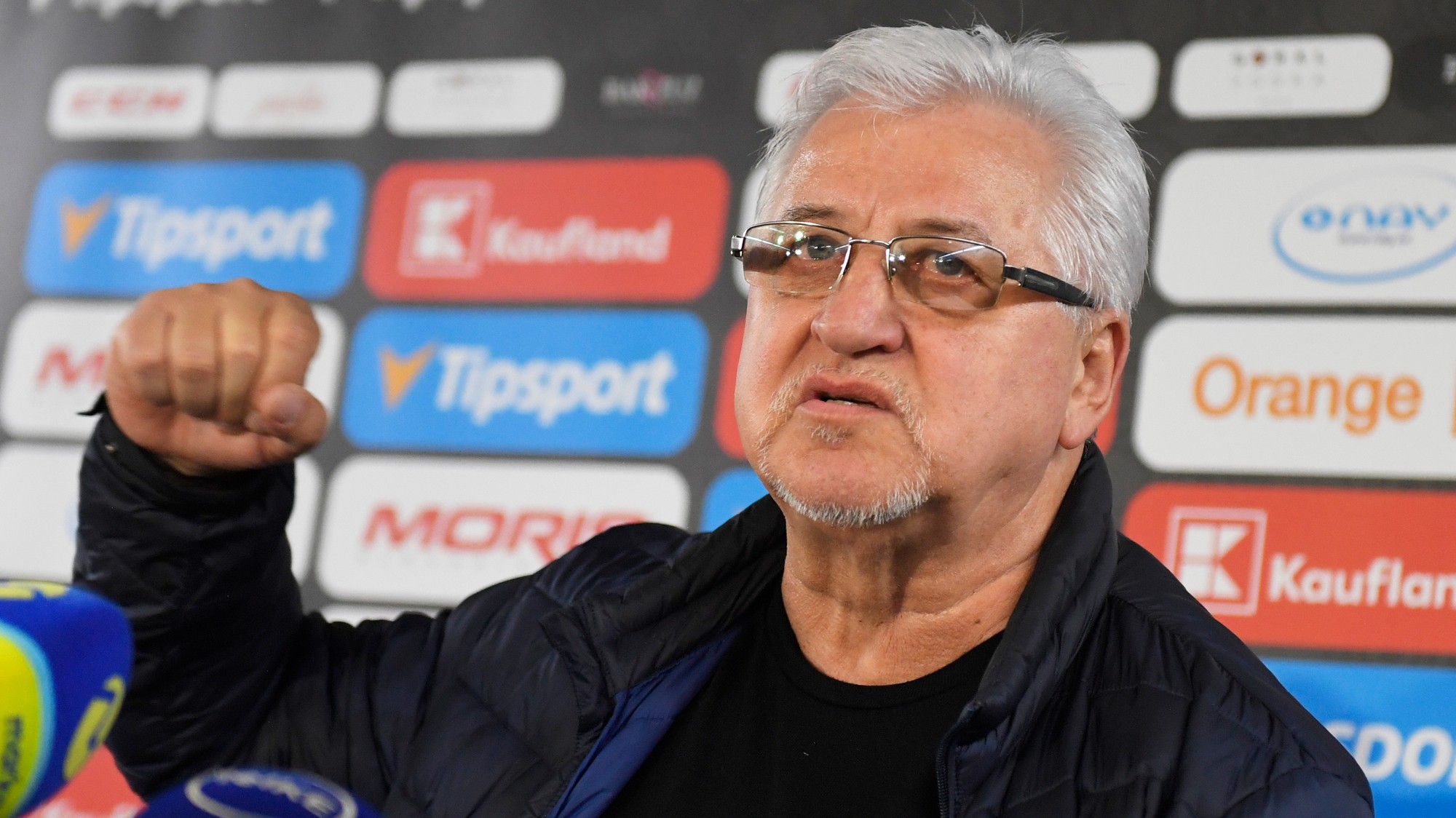 Legenda slovenského hokeja Vincent Lukáč.