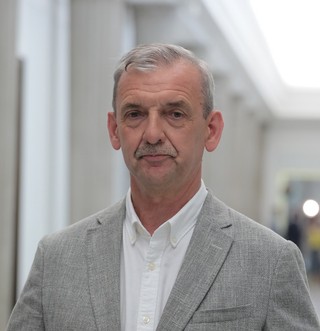 Broniarz: To, że nauczyciel pracuje na półtora etatu i więcej zarabia, nie oznacza, że otrzymał podwyżkę [WYWIAD]