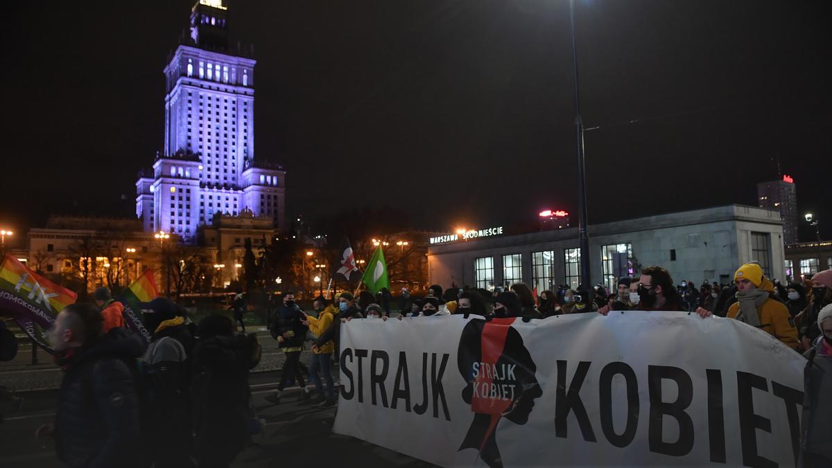 Protest przeciwko zakazowi aborcji w Warszawie