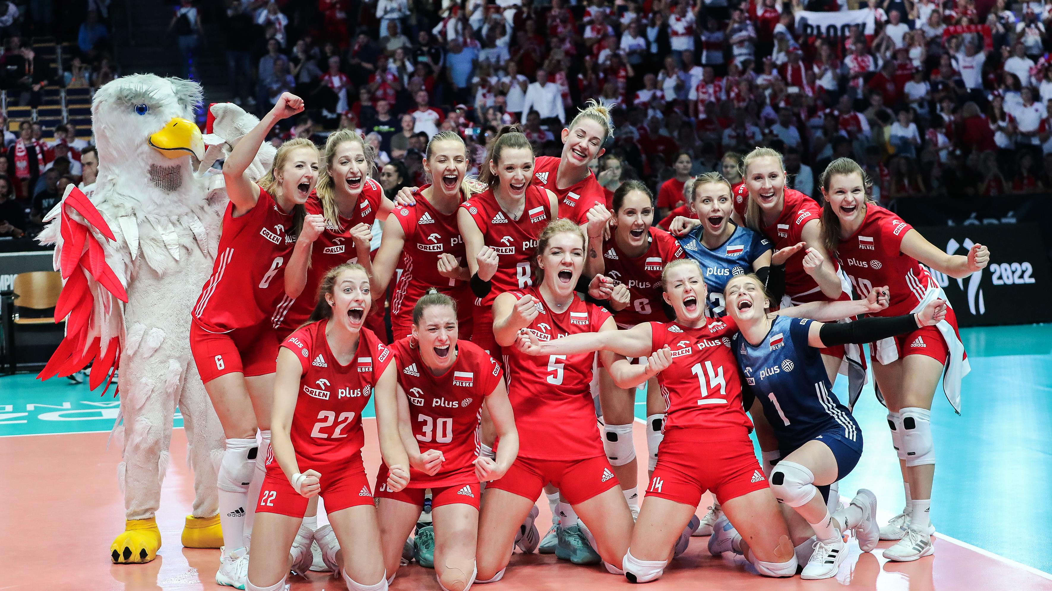 Oto nasze bohaterki! Polskie siatkarki dały nam wielką radość - Przegląd  Sportowy