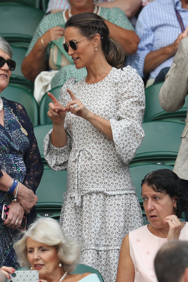 Ciężarna Pippa Middleton z mężem na Wimbledonie