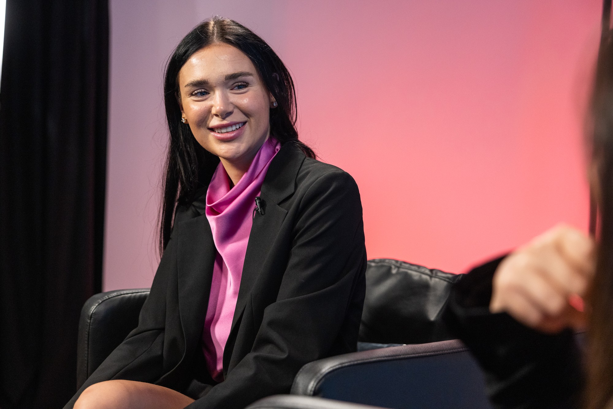 Mercedes Mersi Galisová z Ruže pre nevestu v podcaste Off Record.