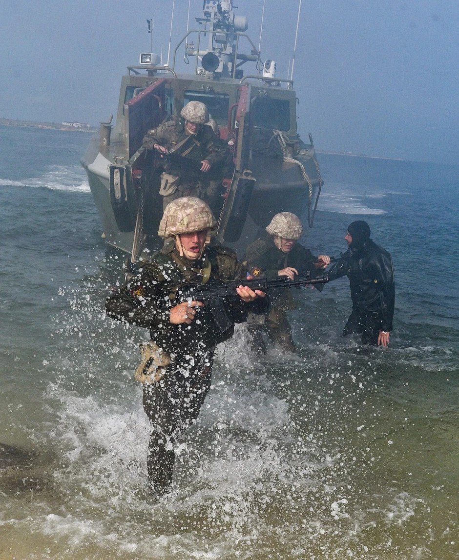 Ruski vojnici tokom testiranja na jednom od poligona Crnomorske flote na Krimu