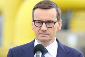 Konferencja prasowa premiera Mateusza Morawieckiego w siedzibie Operatora Gazociągów Przesyłowych GAZ-SYSTEM S.A. w Rembelszczyznie. 