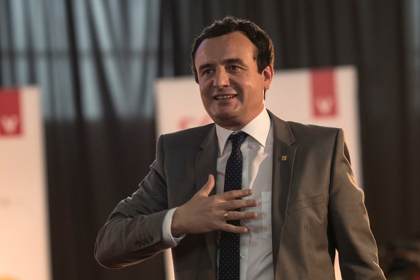 Uvlačenje DSK i njihove kandidatkinje za premijerku Vjose Osmani i Aljbina Kurtija, prvog čoveka pokreta "Samoopredeljenje"  u pregovore ne treba uopšte isključiti