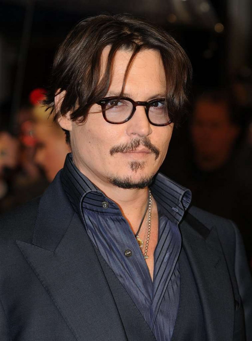 Depp nie rozstaje się z ochroniarzem