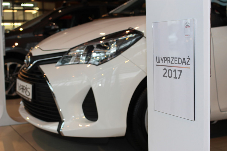 Toyota: wyprzedaż rocznika 2017