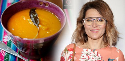 Beata Sadowska pokazała swój przepis na rozgrzewającą zupę z dyni. Ileż tam aromatycznych dodatków!