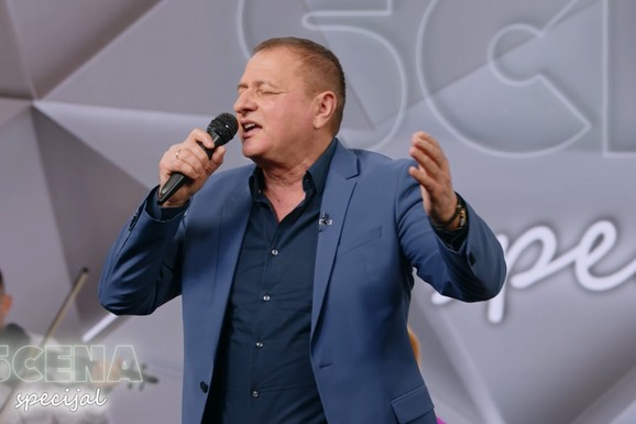 "SESTRA JE SAHRANJENA NA KUĆNOM PLACU" Pevač podelio potresnu porodičnu priču: "Nije bila krštena, tako se radilo u to vreme"