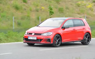 Volkswagen Golf GTI TCR - mocne podsumowanie