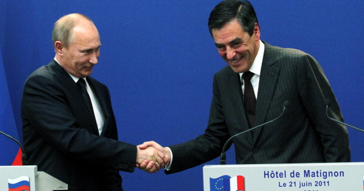 L’ancien Premier ministre français François Fillon au conseil d’administration du géant pétrochimique russe Sibur