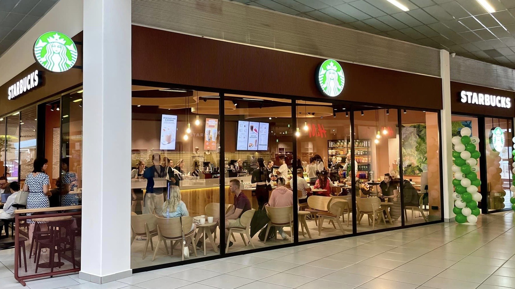 Starbucks na Slovensku.