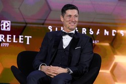 Robert Lewandowski w finałowej trójce plebiscytu FIFA