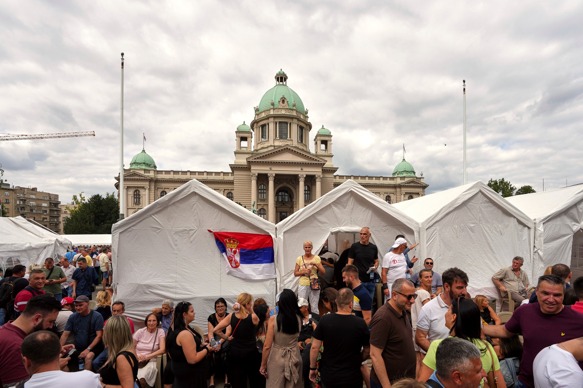 Sobotňajší protest v srbskom Belehrade. 