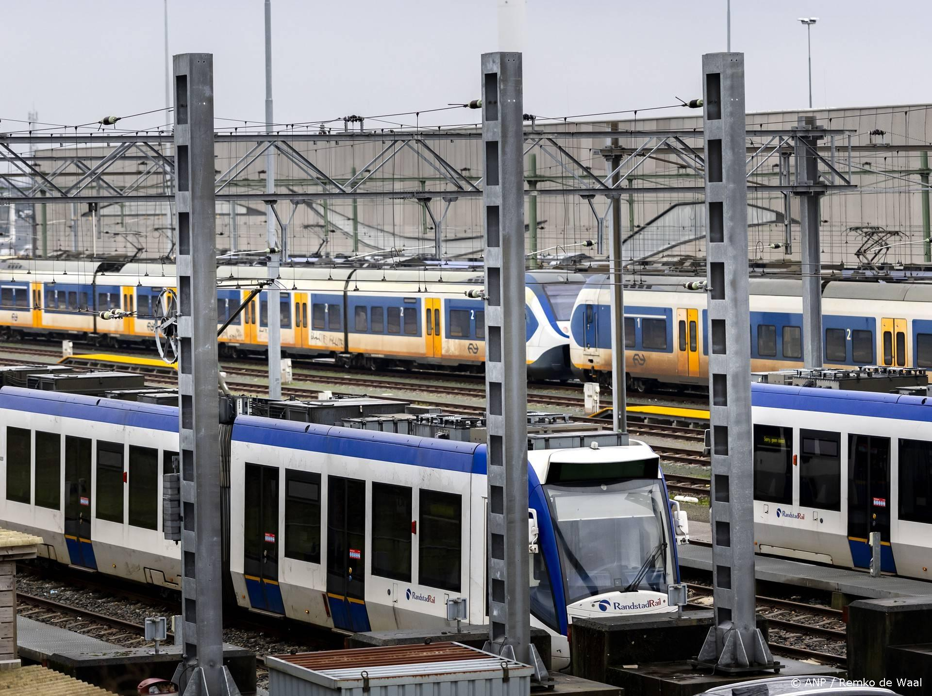 Werkzaamheden ProRail: minder treinen Utrecht-Amsterdam tot 26 februari